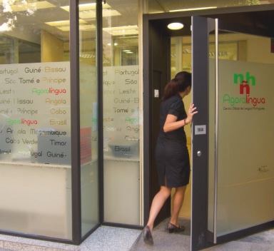Academia de portugués Agoralíngua en Madrid